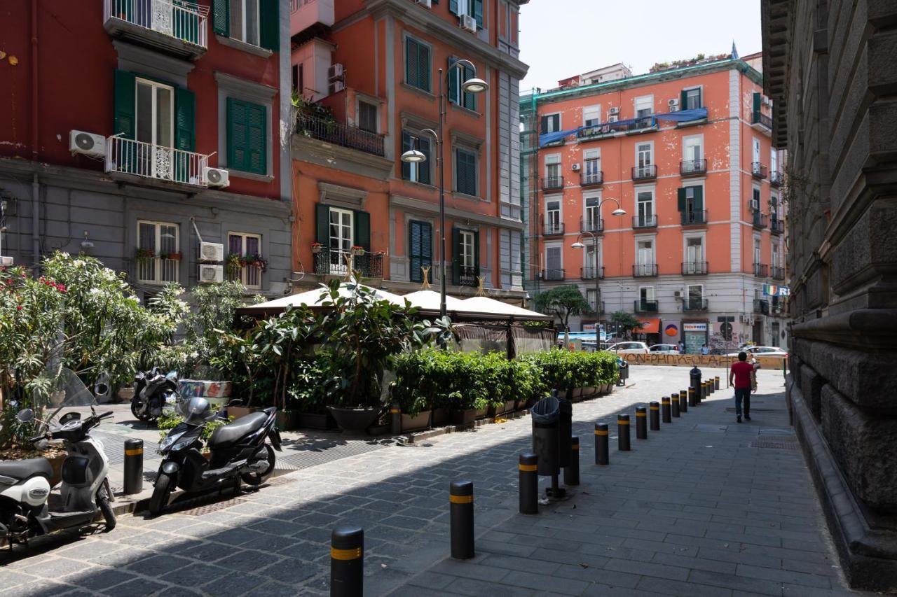 Bed and Breakfast Palazzo Il Convento Luxury Umberto I Неаполь Экстерьер фото
