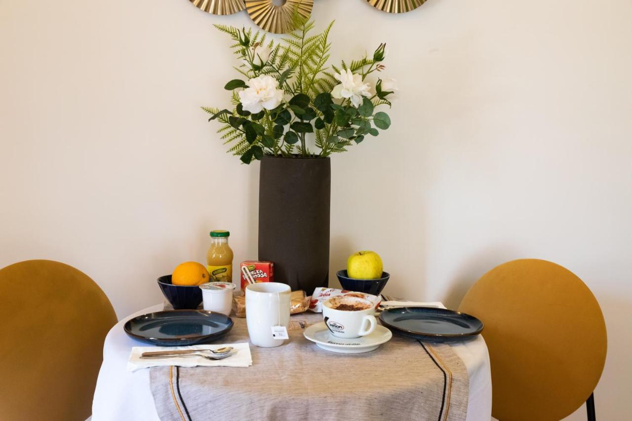 Bed and Breakfast Palazzo Il Convento Luxury Umberto I Неаполь Экстерьер фото